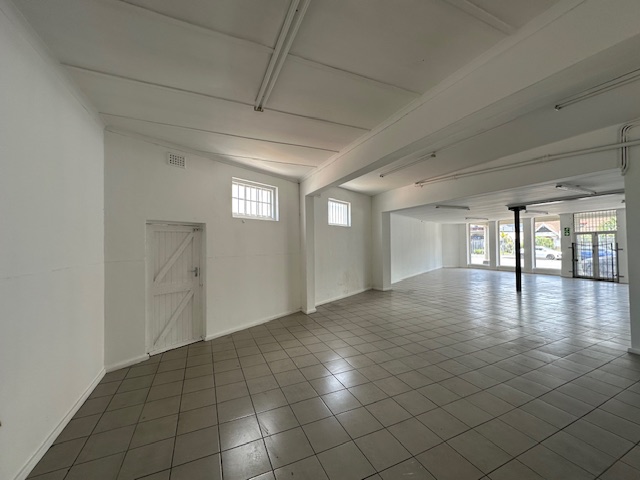 To Let commercial Property for Rent in Plumstead Western Cape